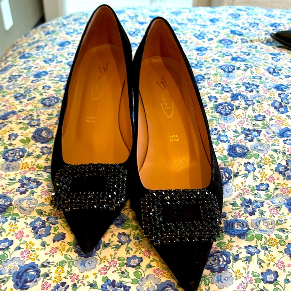 NEW pair of Bianca, black suede heels